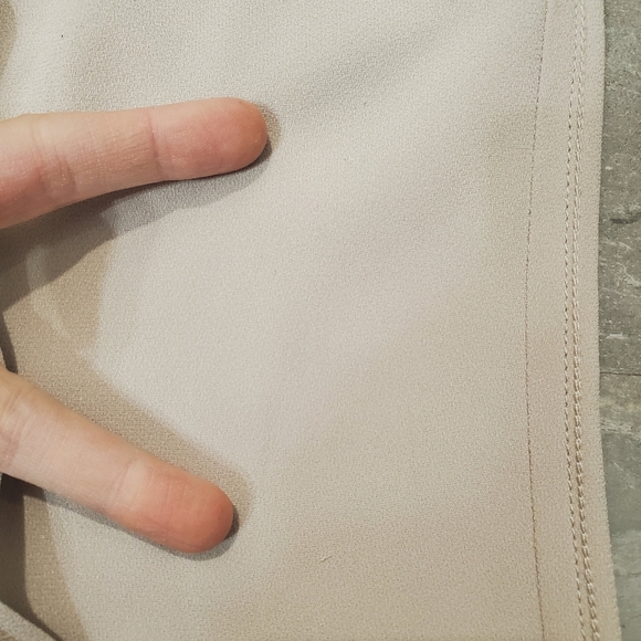 Vince Wide Leg Pull-on High Rise Pants. Creamy Light Tan. Size S. 30" Inseam. - Picture 8 of 14